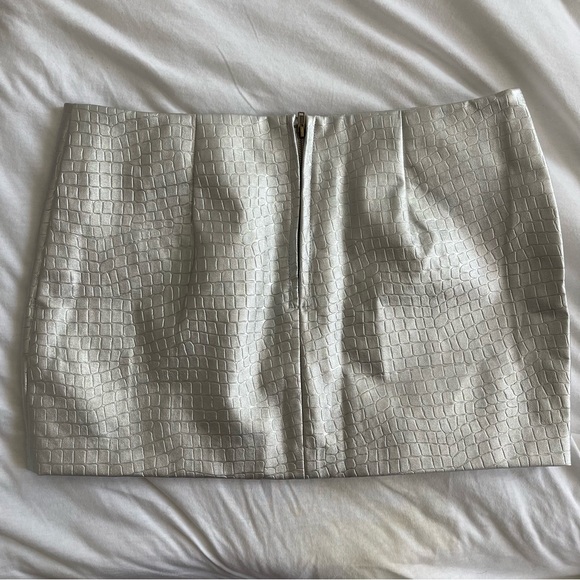 Fontana Croc Mini Skirt - Picture 6 of 6